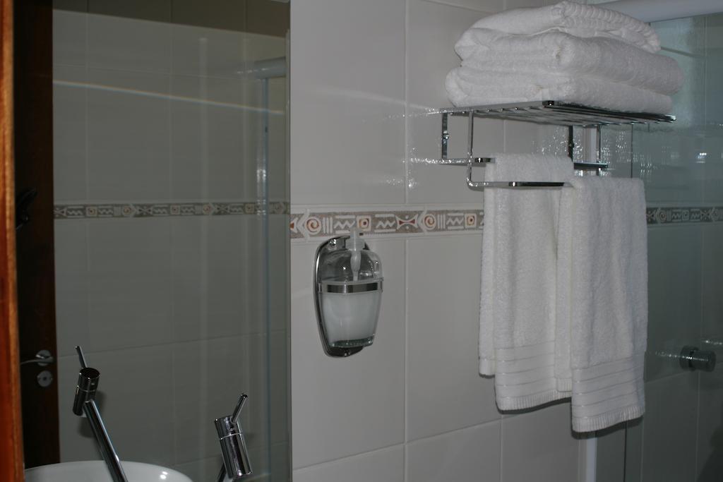 Abrigo Da Reserva Hotel ซานโต อังตัวนิโอ โด ปิงญัล ห้อง รูปภาพ