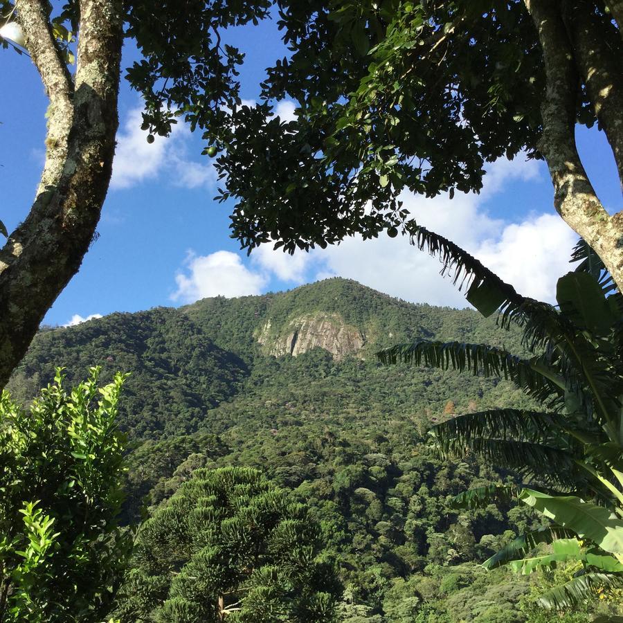 Abrigo Da Reserva Hotel ซานโต อังตัวนิโอ โด ปิงญัล ภายนอก รูปภาพ